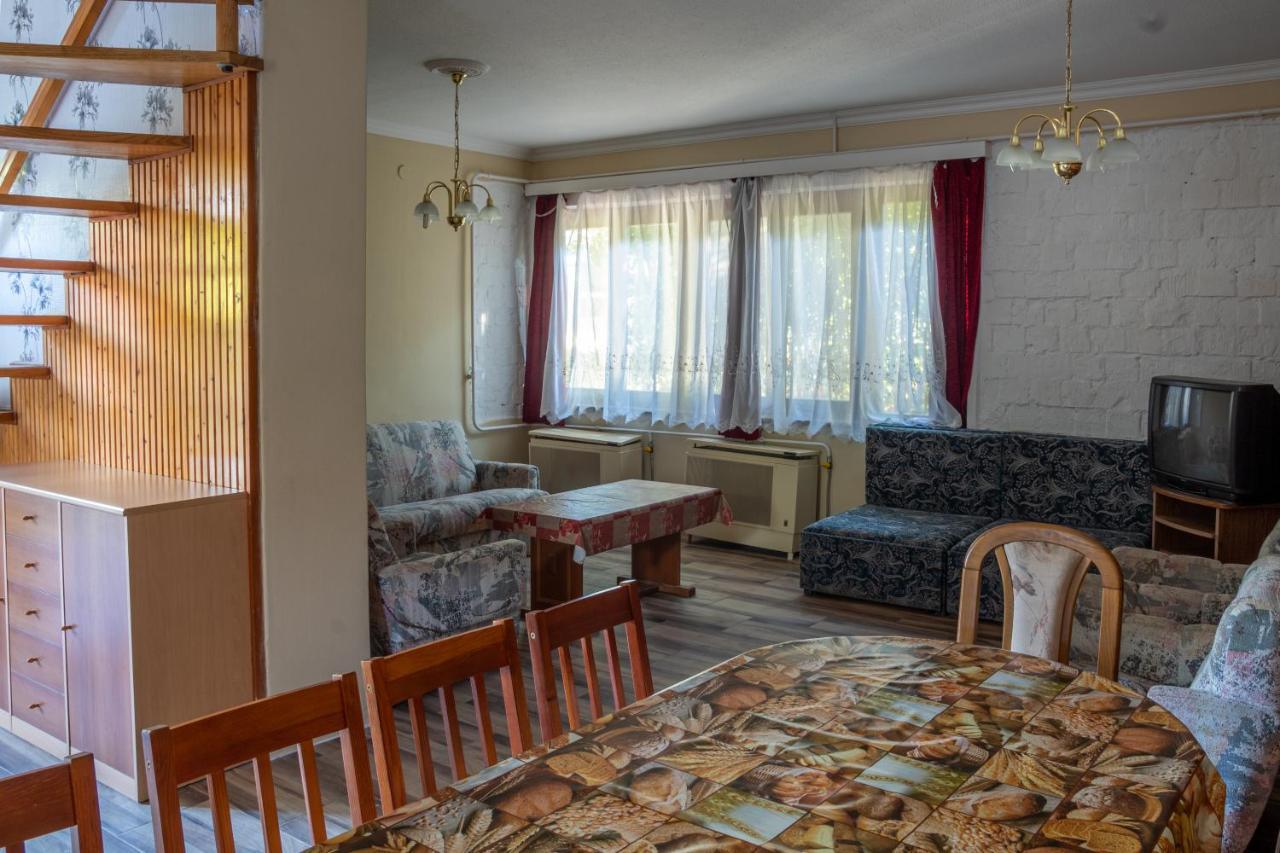 Pávai Apartman Hajdúszoboszló Kültér fotó